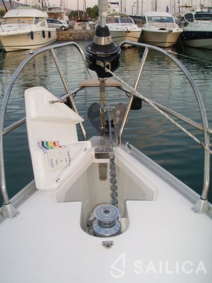 Elan 384 Impression - Yacht Charter Sailica