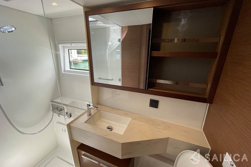 Lagoon 46  - Yacht Charter Sailica