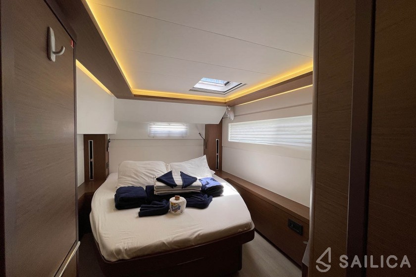 Lagoon 46  - Yacht Charter Sailica