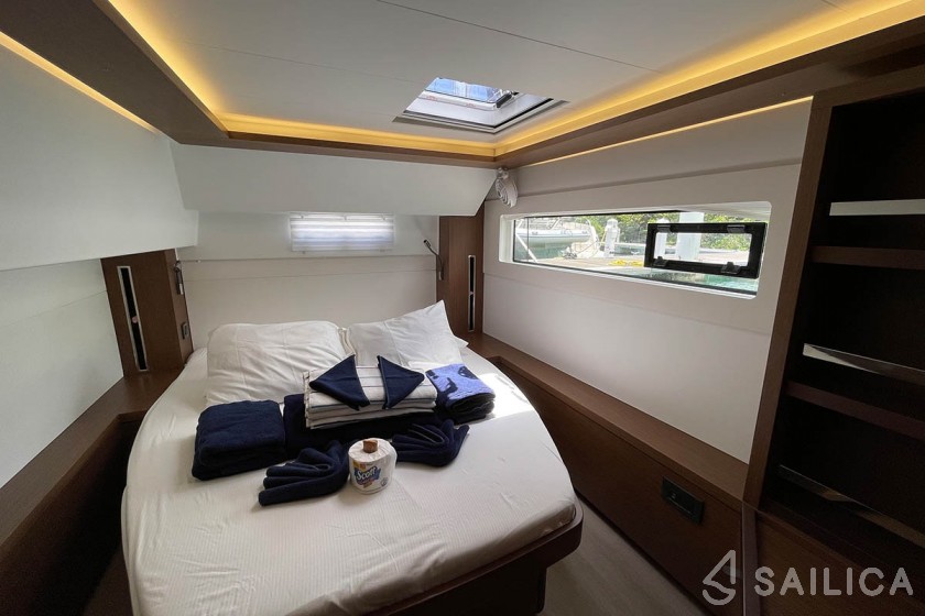 Lagoon 46  - Yacht Charter Sailica