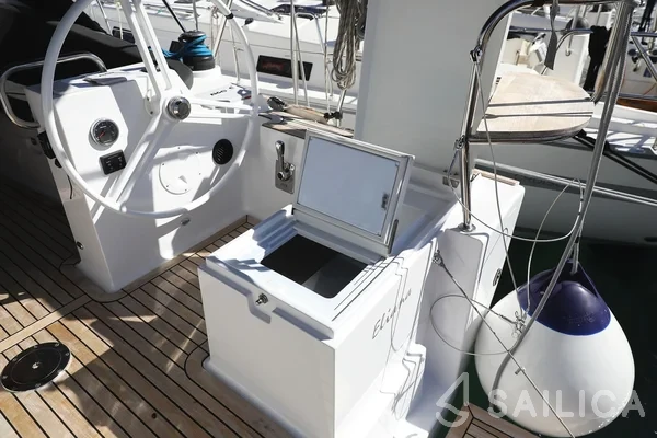 Elan Impression 40.1 - Yacht Charter Sailica