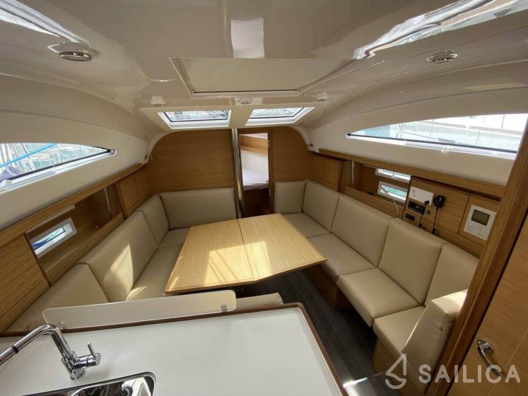 Elan Impression 40.1 - Yacht Charter Sailica