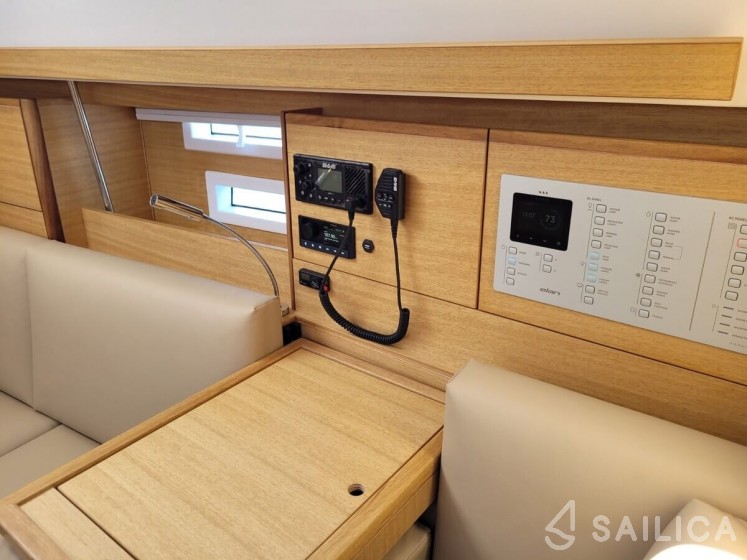 Elan Impression 40.1 - Yacht Charter Sailica