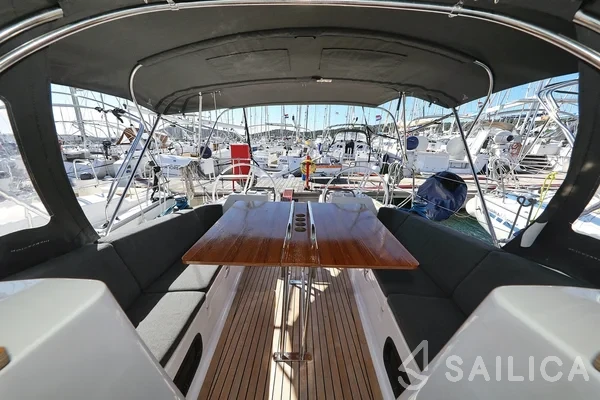 Elan Impression 40.1 - Yacht Charter Sailica