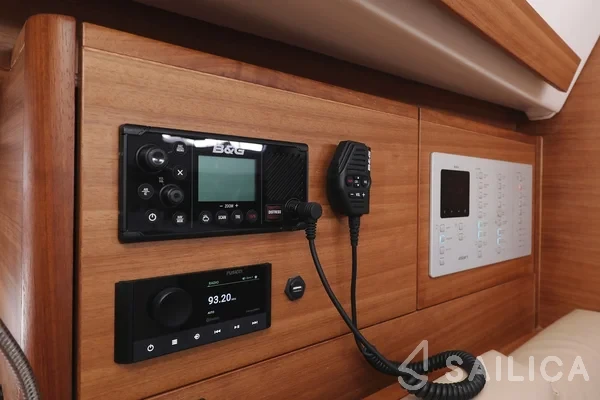 Elan Impression 40.1 - Yacht Charter Sailica