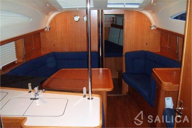 Elan 384 Impression - Yacht Charter Sailica