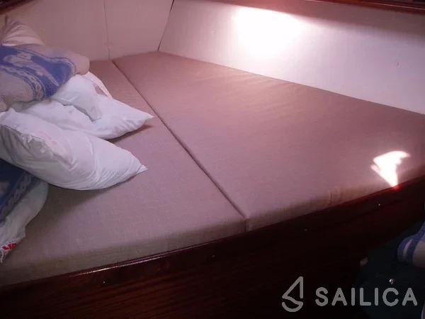 Bavaria 38 - Yacht Charter Sailica