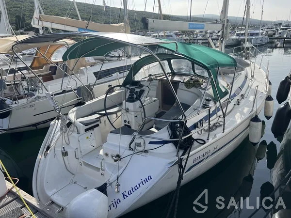 Bavaria 38 - Yacht Charter Sailica