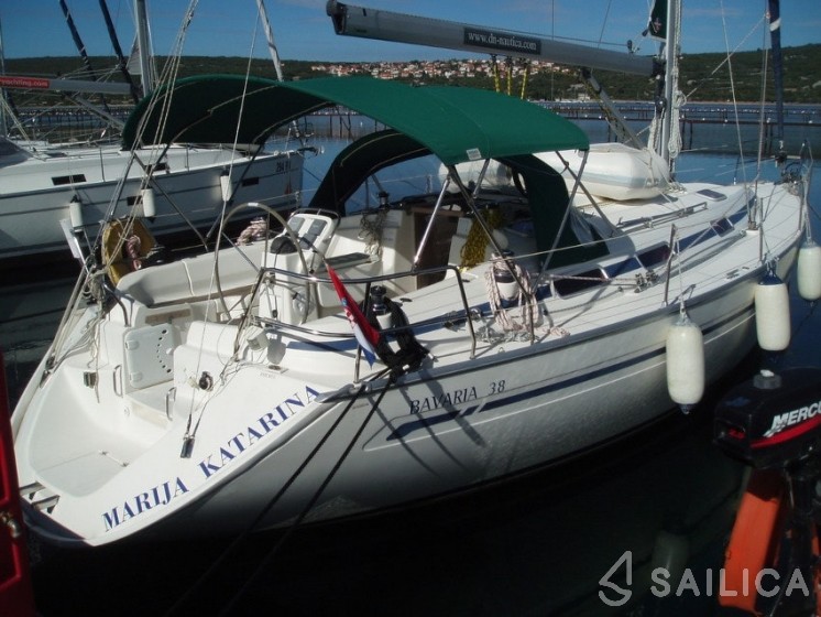 Bavaria 38 - Yacht Charter Sailica