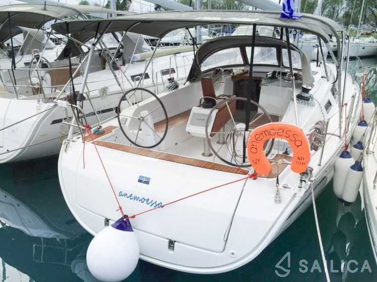 Bavaria Cruiser 41 - Yacht Charter Sailica