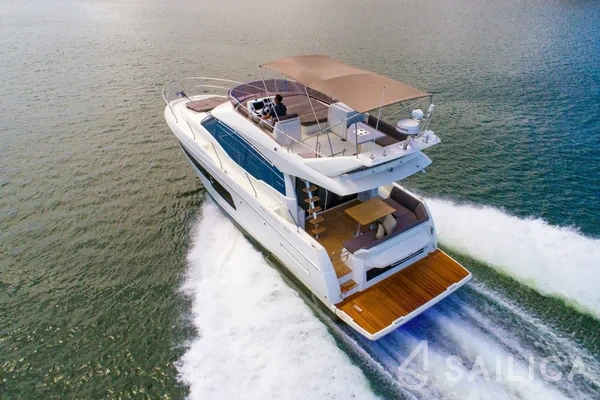 Prestige 46 Fly - Yacht Charter Sailica
