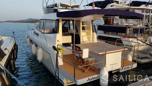 Platinum 989 - Yacht Charter Sailica