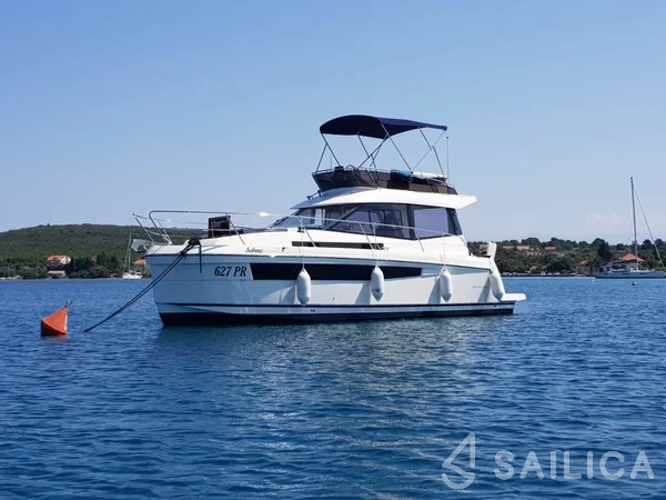Platinum 989 - Yacht Charter Sailica