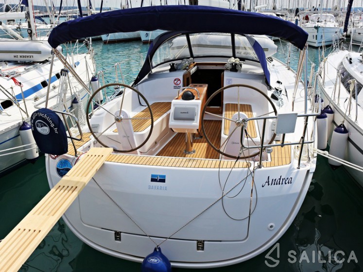 Bavaria 37 Cruiser - Yacht Charter Sailica