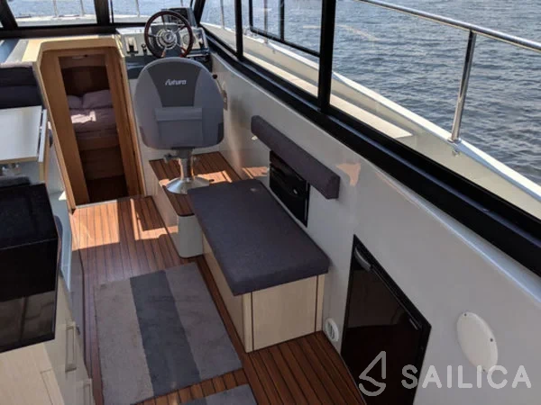 Futura 36 - Yacht Charter Sailica