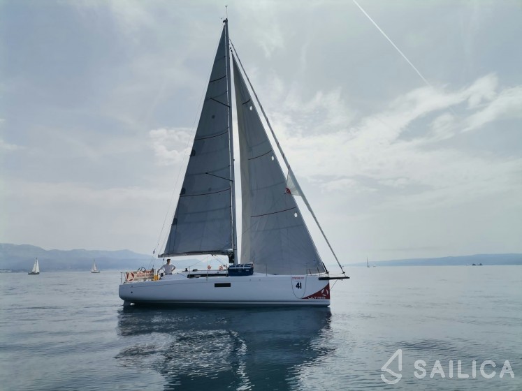 First 36 - Yacht Charter Sailica