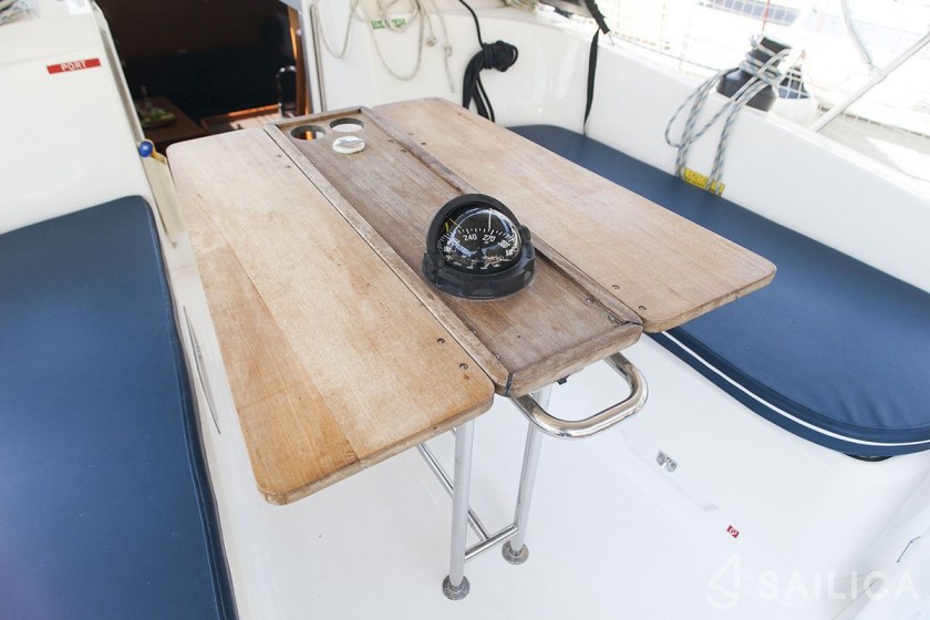 Bavaria Cruiser 37 - Yacht Charter Sailica