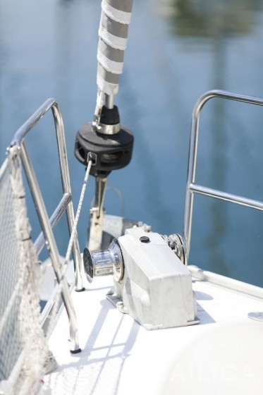 Bavaria Cruiser 37 - Yacht Charter Sailica