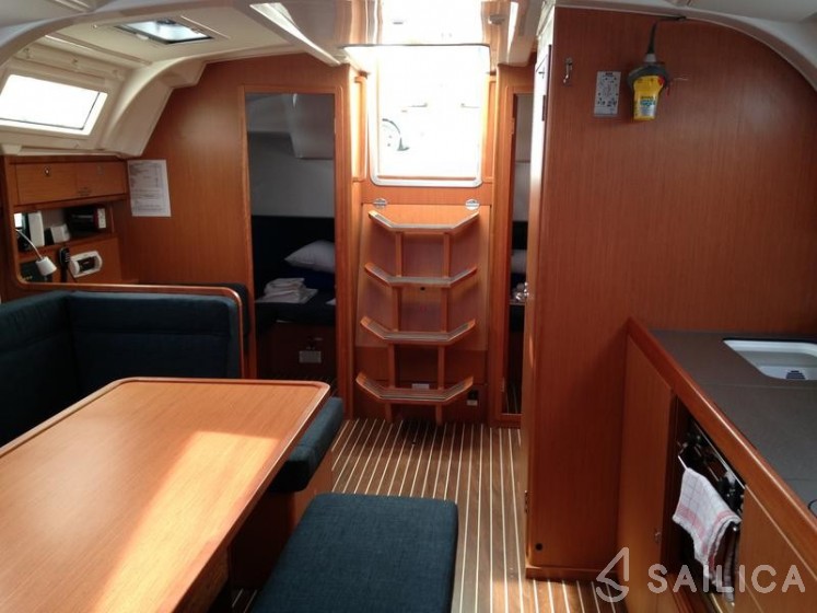 Bavaria Cruiser 41 - Yacht Charter Sailica