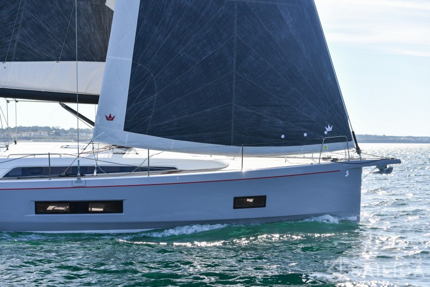Oceanis 46.1 - Yacht Charter Sailica