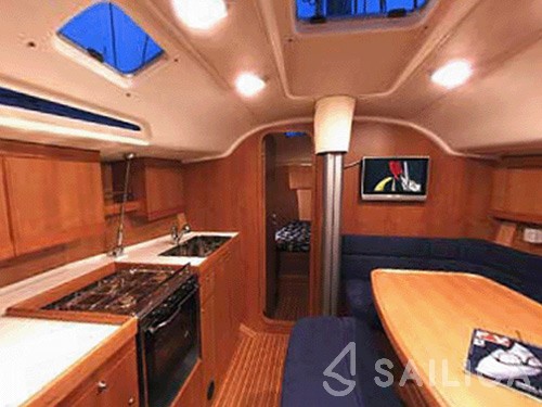 Comet 41s - Yacht Charter Sailica