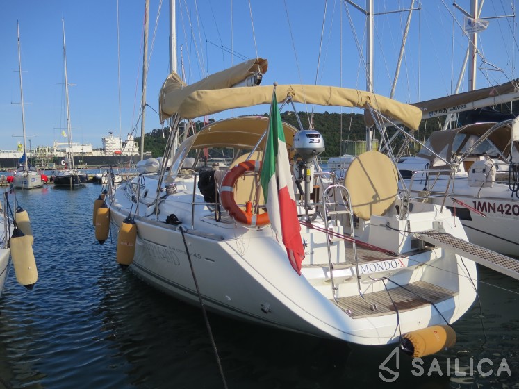 Sun Odyssey 45 - Yacht Charter Sailica