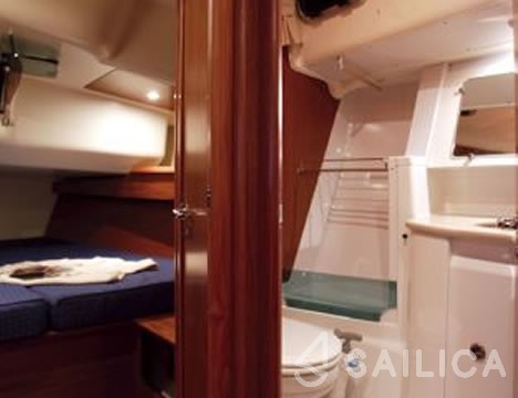 Sun Odyssey 45 - Yacht Charter Sailica