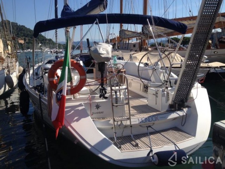 Sun Odyssey 45 - Yacht Charter Sailica