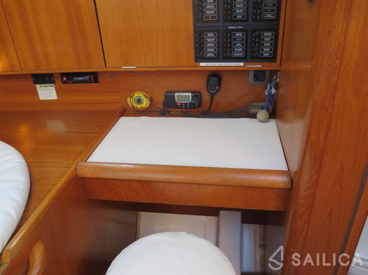 Sun Odyssey 45 - Yacht Charter Sailica