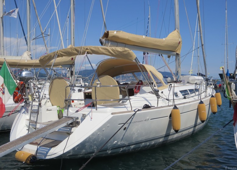 Sun Odyssey 45 - Yacht Charter Sailica