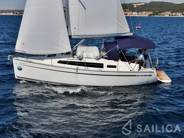 Bavaria 34 Cruiser - Yacht Charter Sailica