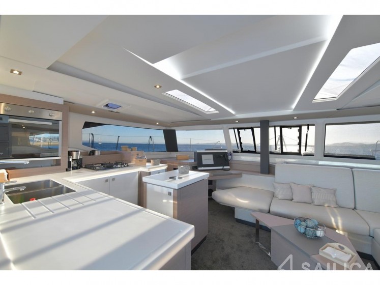 Saona 47 - Yacht Charter Sailica