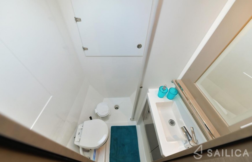 Saona 47 - Yacht Charter Sailica