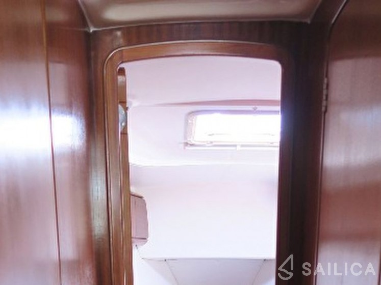 Bavaria 44 - Yacht Charter Sailica