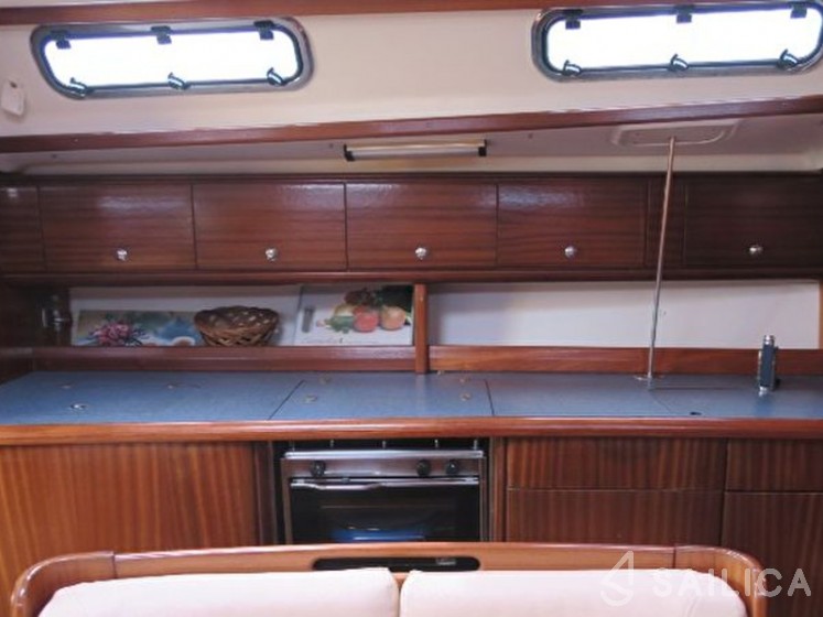 Bavaria 44 - Yacht Charter Sailica