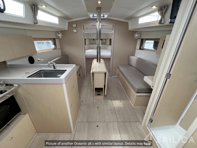 Oceanis 38.1 - Yacht Charter Sailica