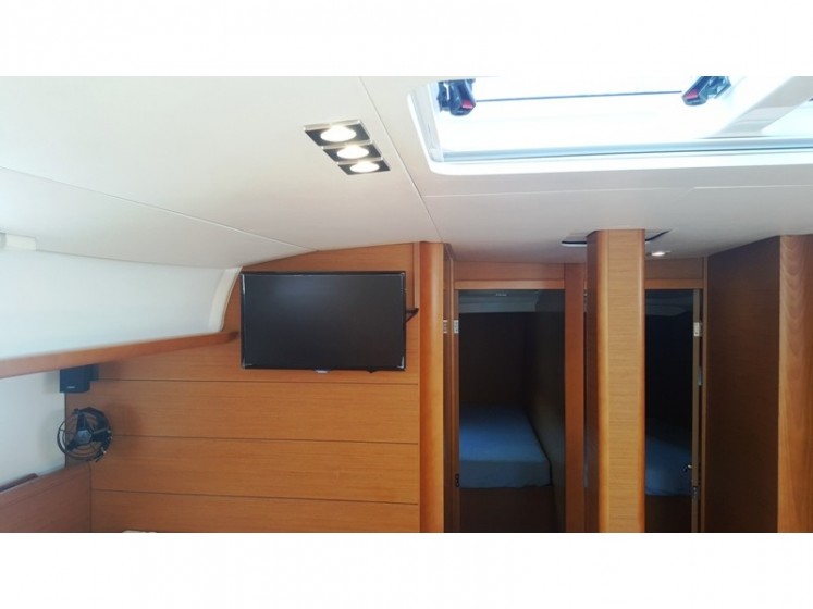 Sun Odyssey 479 - Yacht Charter Sailica