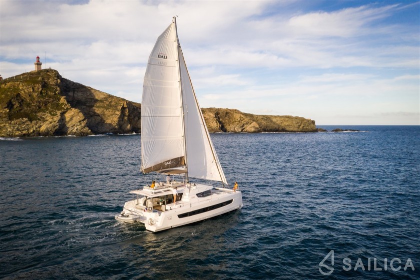 Bali 4.6 - Yacht Charter Sailica