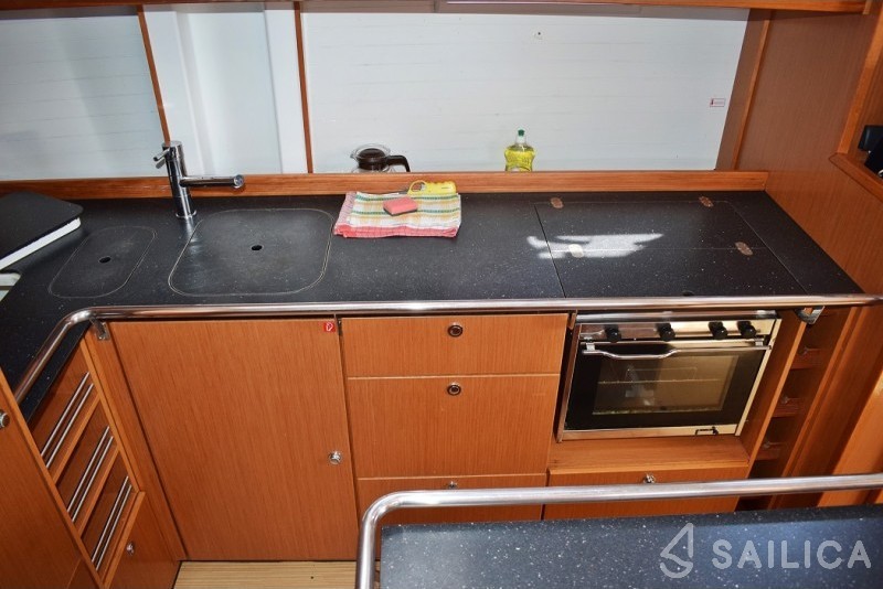 Bavaria 55 Cruiser - Yacht Charter Sailica
