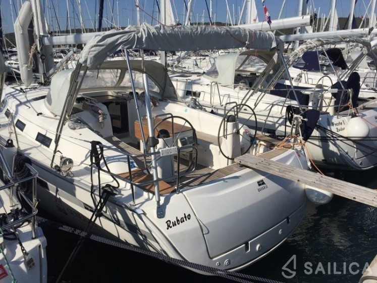 Bavaria Cruiser 40 - Yacht Charter Sailica