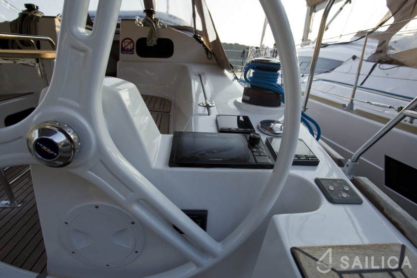 Elan 40 Impression - Yacht Charter Sailica
