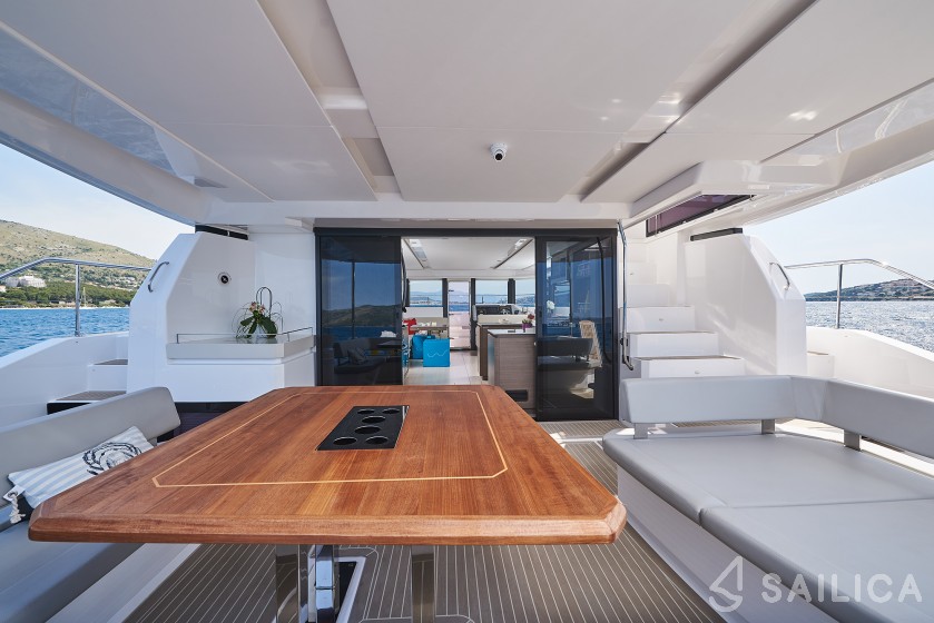 Leopard 53 PC - Yacht Charter Sailica