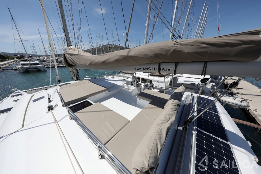 Saba 50 - Yacht Charter Sailica