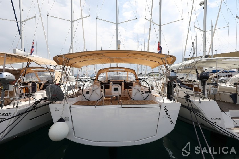 Dufour 460 GL - Yacht Charter Sailica