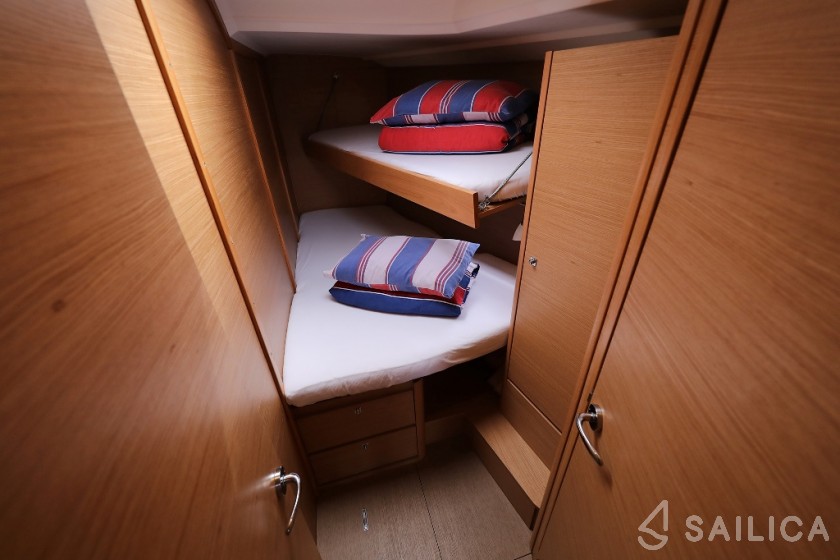 Dufour 460 GL - Yacht Charter Sailica