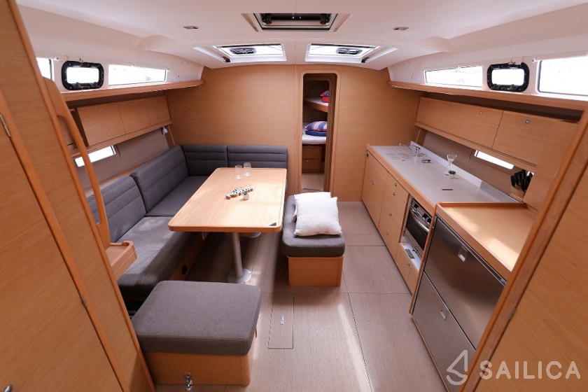 Dufour 460 GL - Yacht Charter Sailica