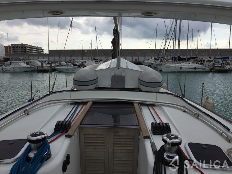 Oceanis 50 Family - Yacht Charter Sailica