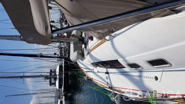 Oceanis 46 - Yacht Charter Sailica