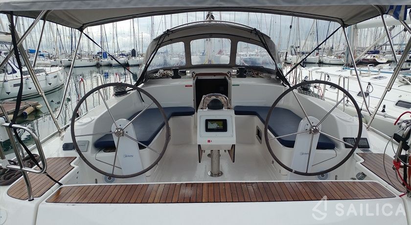 Bavaria Cruiser 46 - Yacht Charter Sailica