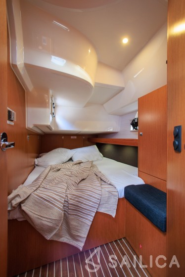 Bavaria Cruiser 46 - Yacht Charter Sailica